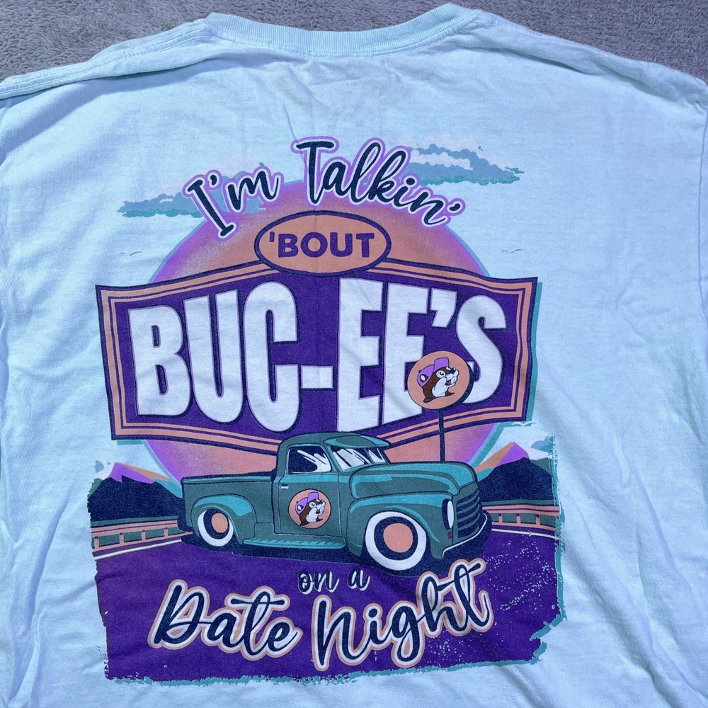 Buc-ees T Shirt Mens XL Texas Gas Station Graphic Tee
